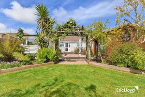 Photo 32- click for photo gallery